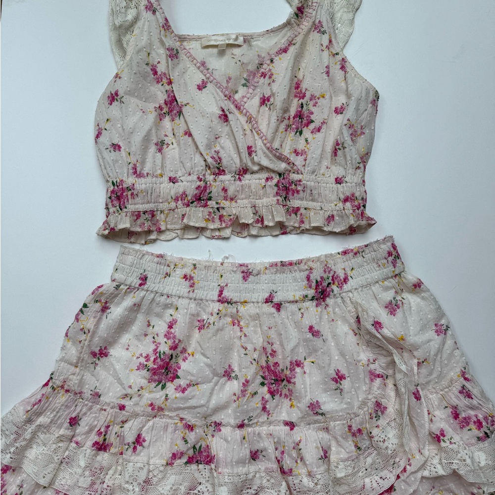 Floral Ruffle Crop Top and Skirt Set - Picture 2 of 4